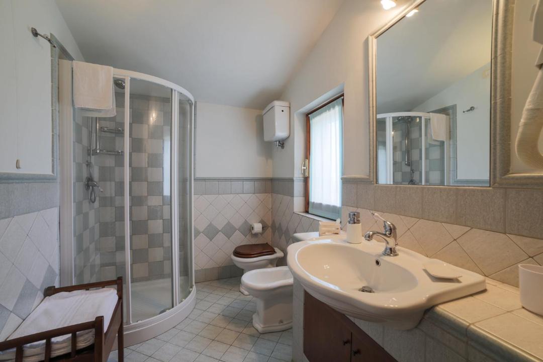 Photo of Bathroom in Bovara