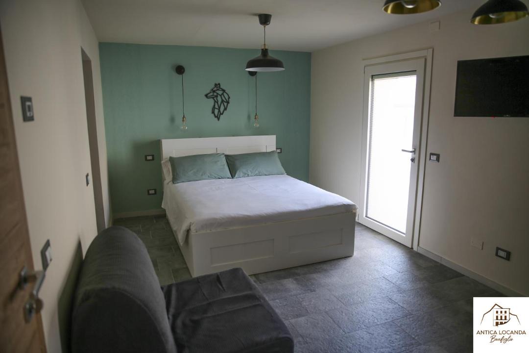Photo of Bedroom in Busana