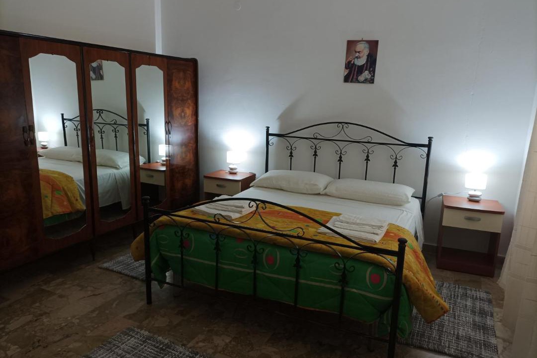 Photo of Bedroom in Ciro Marina