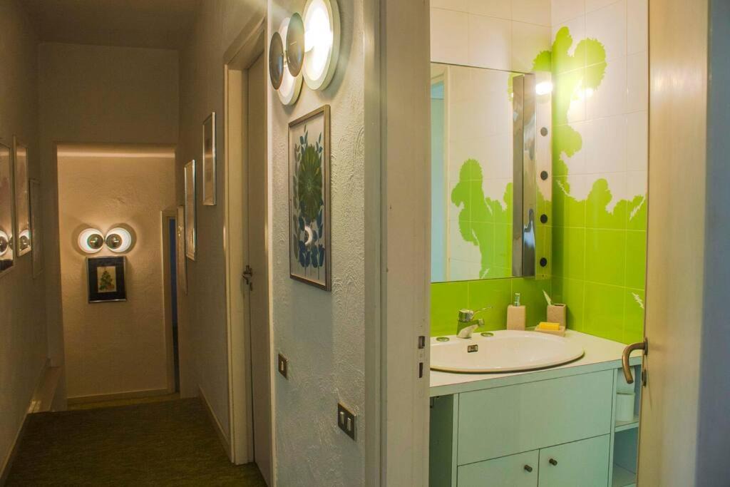 Photo of Bathroom in Momperone
