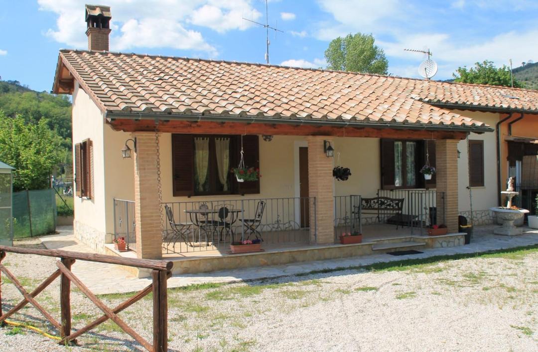 Photo of Buildings in Montefranco