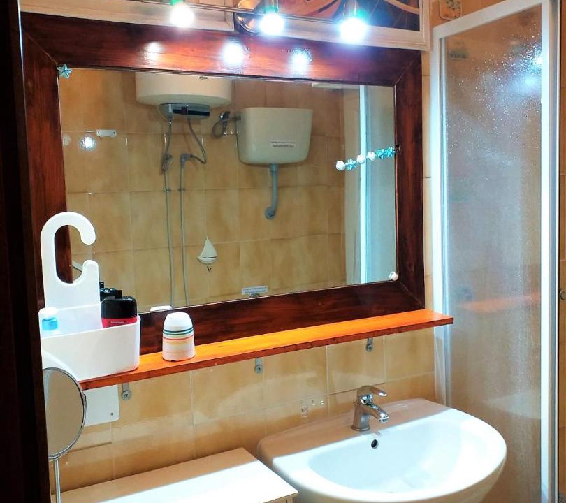 Photo of Bathroom in Le Castella