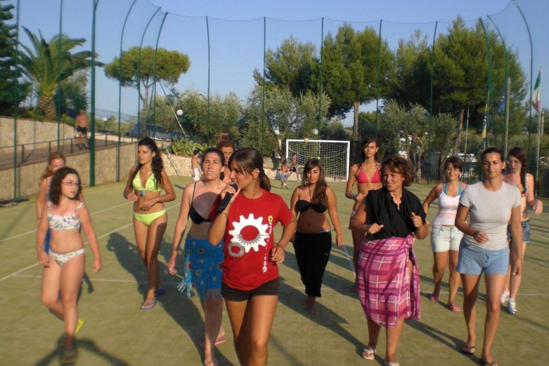 Photo of Others in Defensola