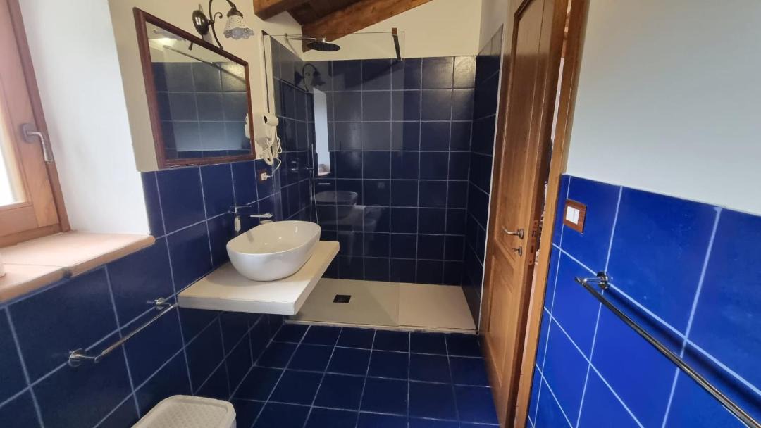 Photo of Bathroom in Centola