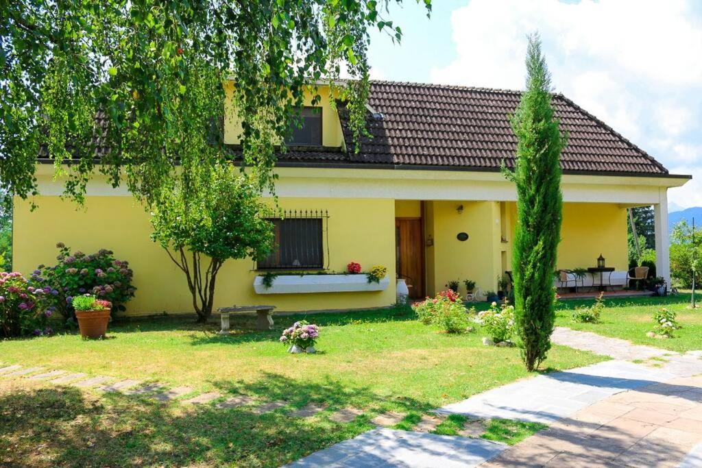 Photo of Buildings in Villa Collemandina