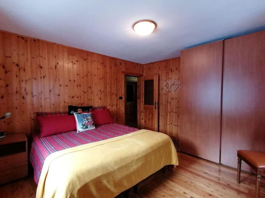 Photo of Bedroom in Campodolcino