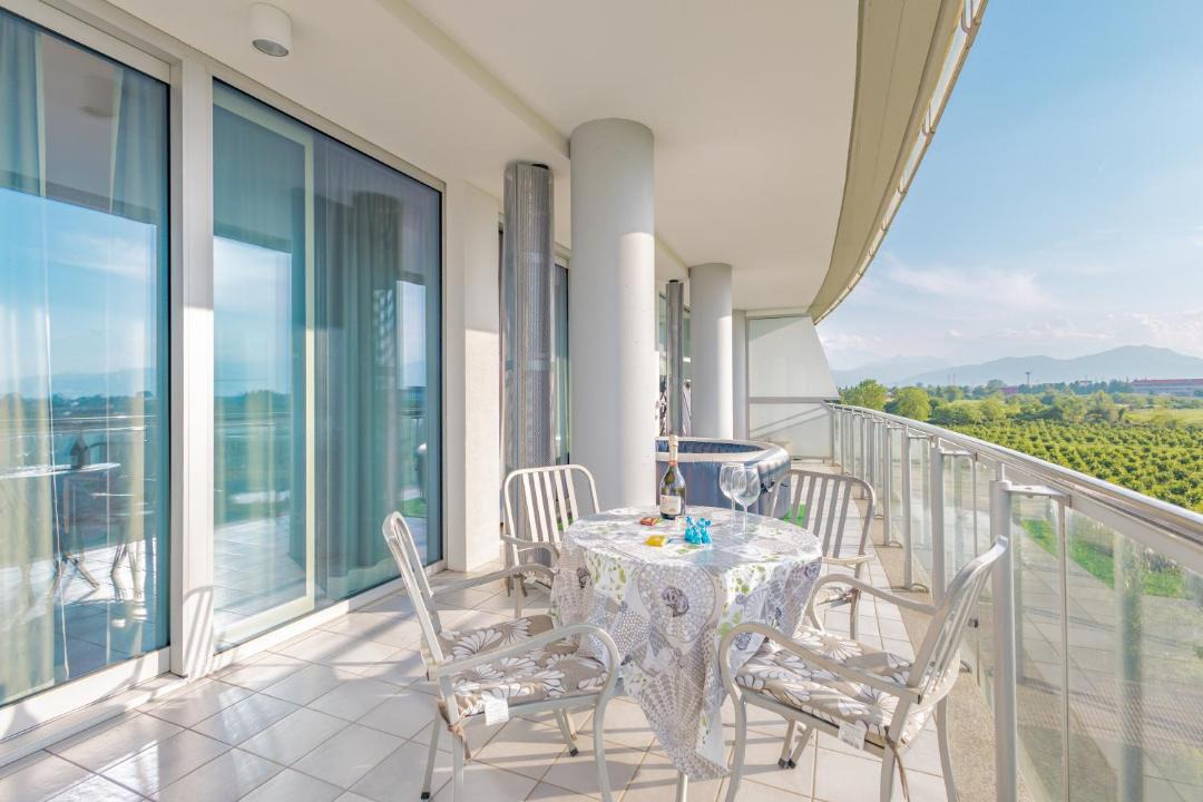 Photo of Patio Balcony in Madonna dell'Olmo