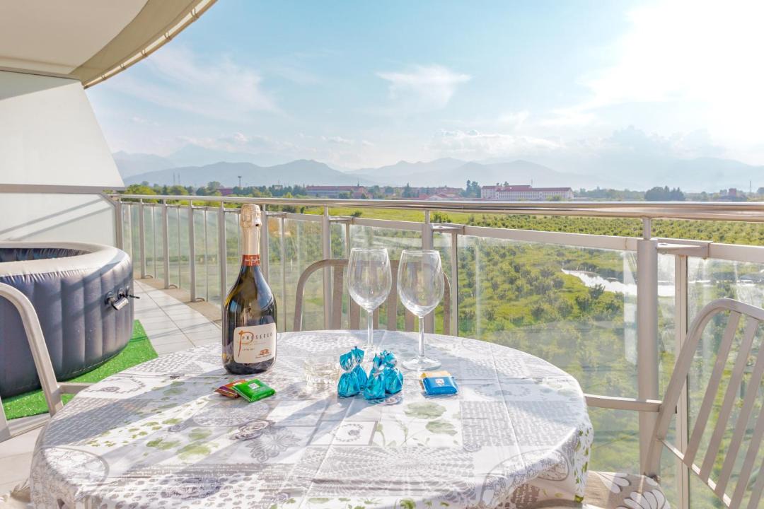 Photo of Patio Balcony in Madonna dell'Olmo
