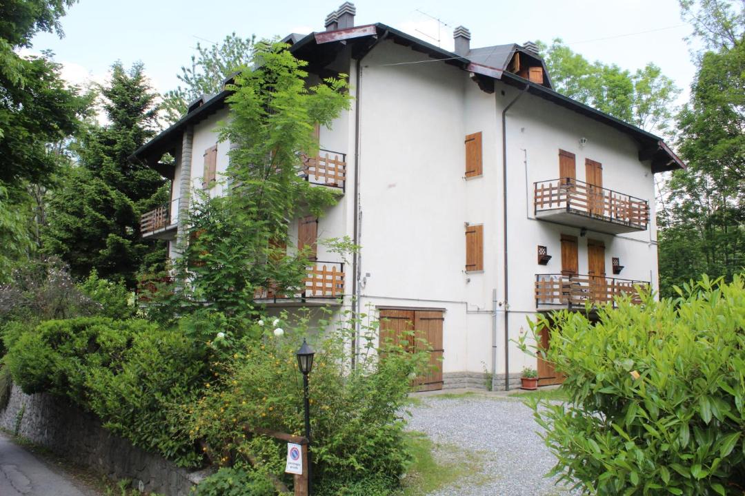 Photo of Buildings in Fiumalbo