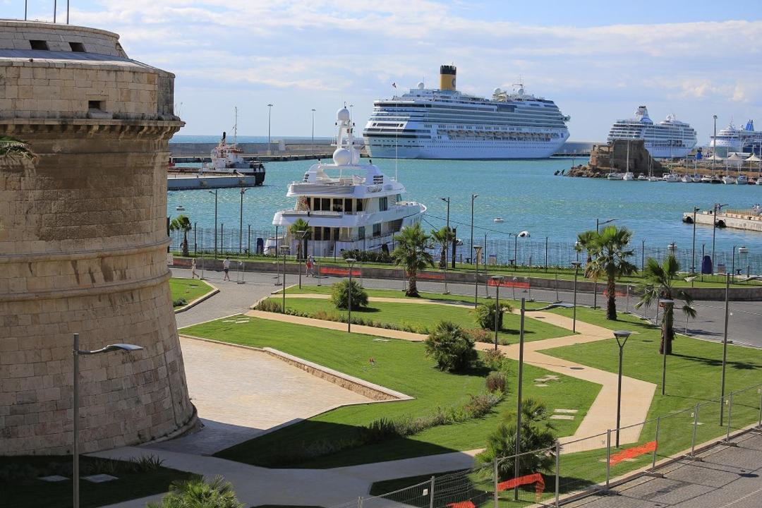 Photo of Others in Roman Coast
