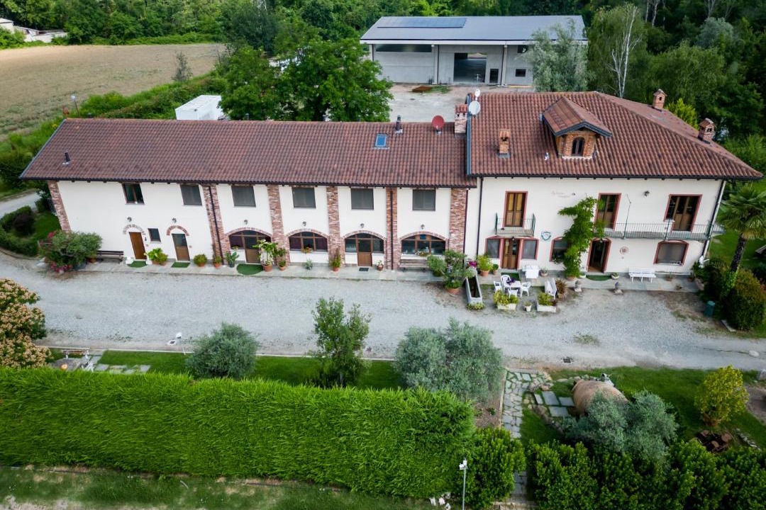 Photo of Others in Bussolino