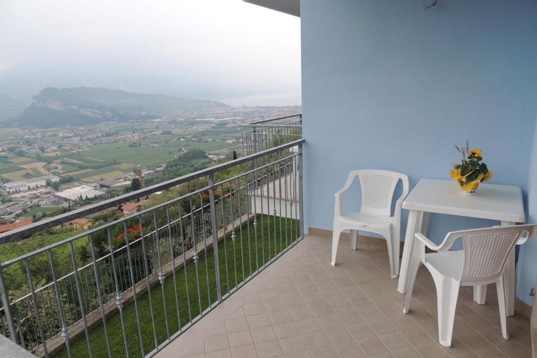 Photo of Patio Balcony in Cologna
