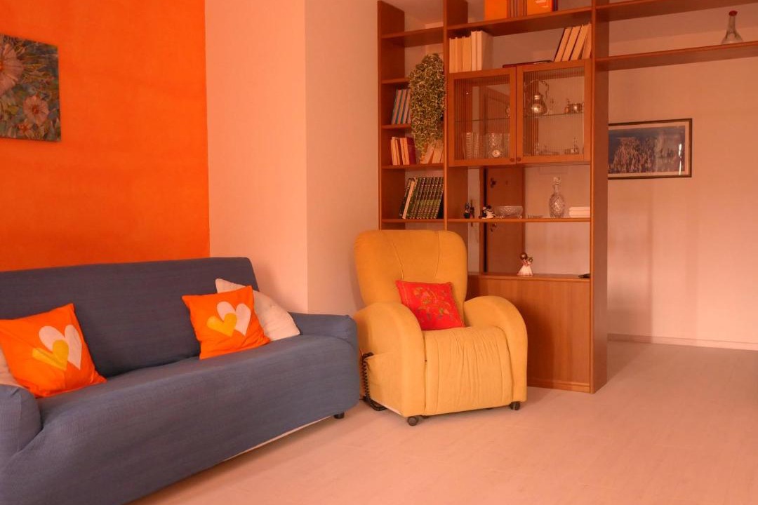 Photo of Livingroom in San Giovanni-Chiadino-Rozzol