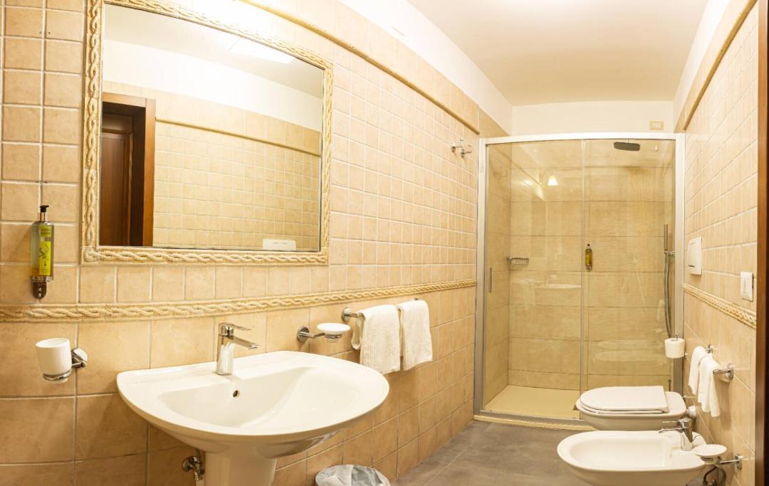 Photo of Bathroom in Colonnella