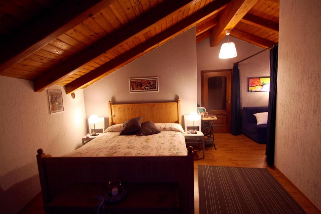 Photo of Bedroom in Chatillon