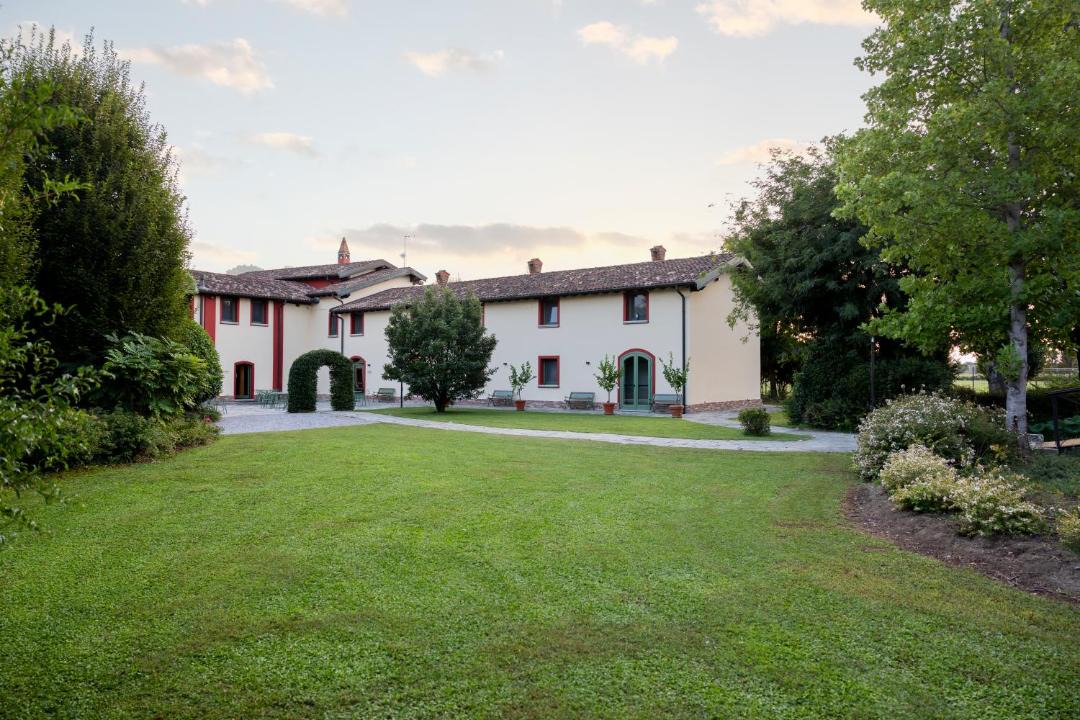 Photo of Others in Moscazzano