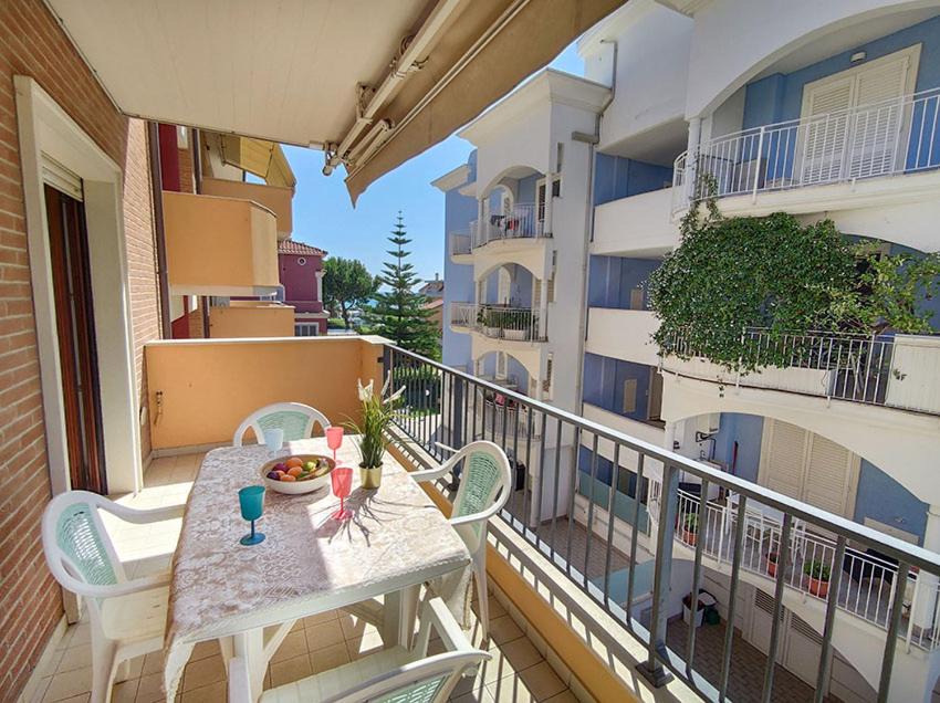 Photo of Patio Balcony in Grottammare