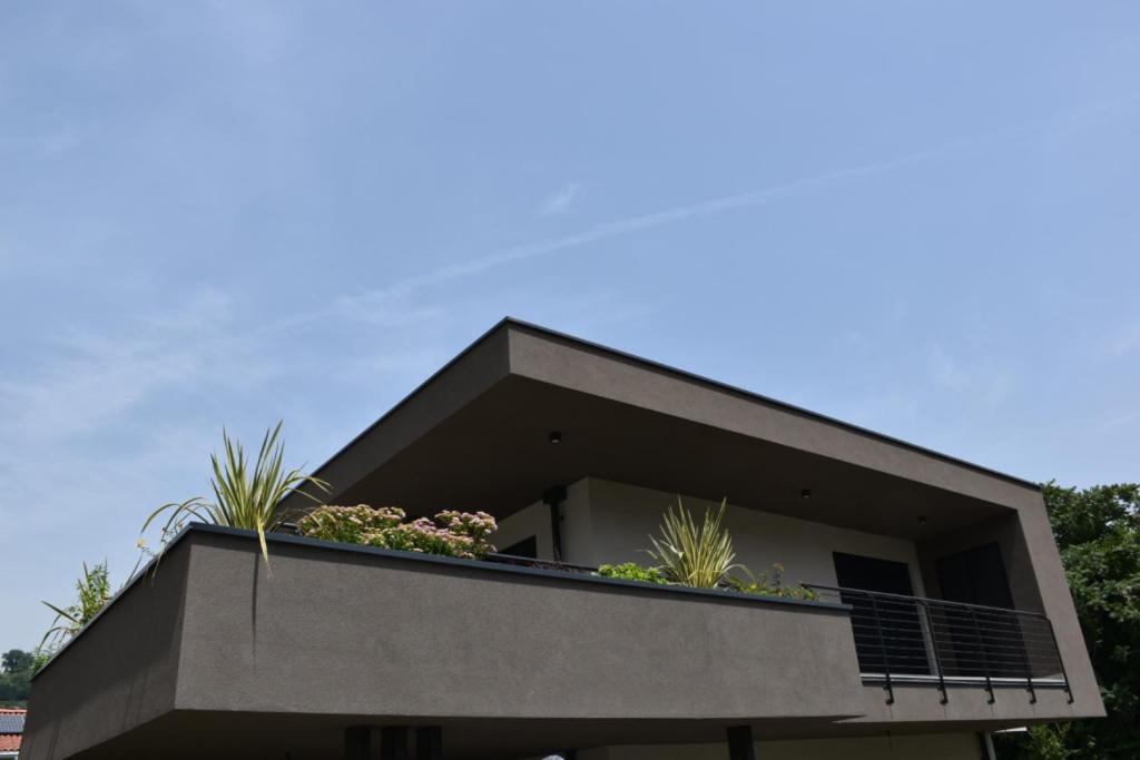 Photo of Buildings in Garda