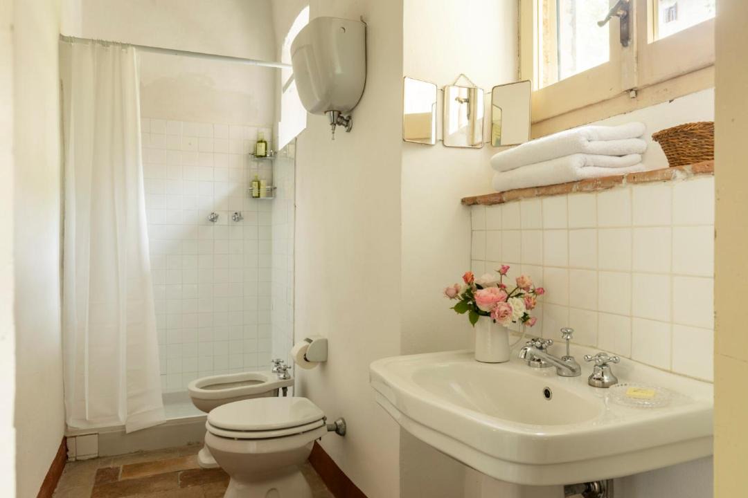 Photo of Bathroom in Bovara