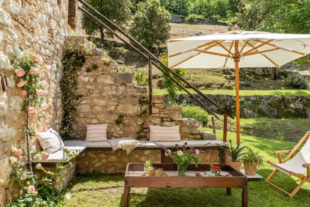 Photo of Patio Balcony in Bovara