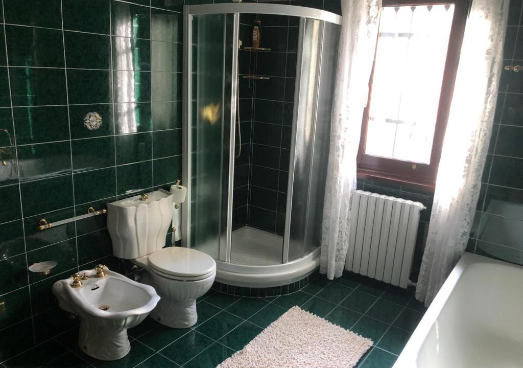 Photo of Bathroom in Casaleggio Boiro
