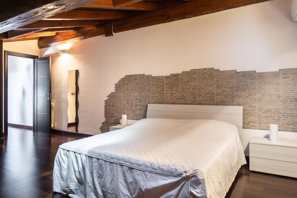 Photo of Bedroom in Ostia Antica