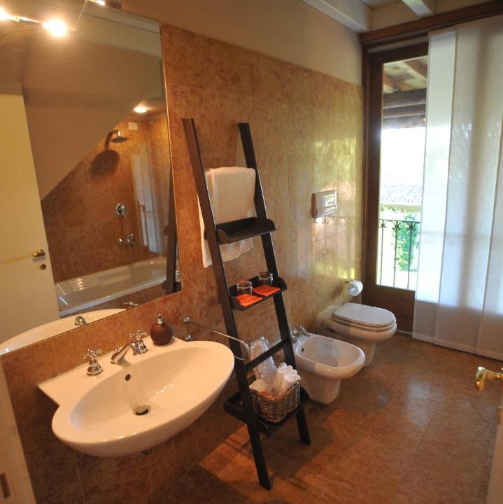 Photo of Bathroom in Villaggio Badia