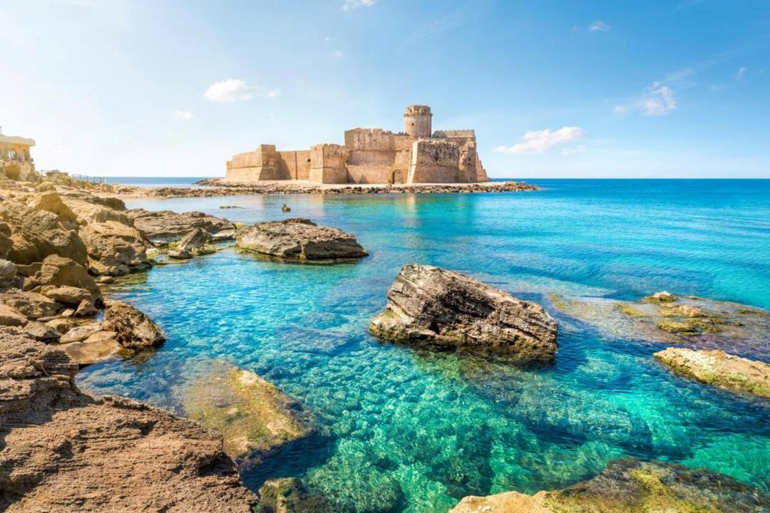 Photo of Others in Le Castella