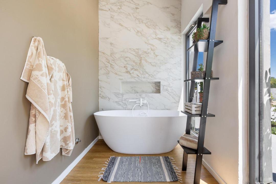 Photo of Bathroom in Matino
