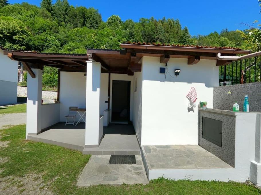 Photo of Buildings in Agrano