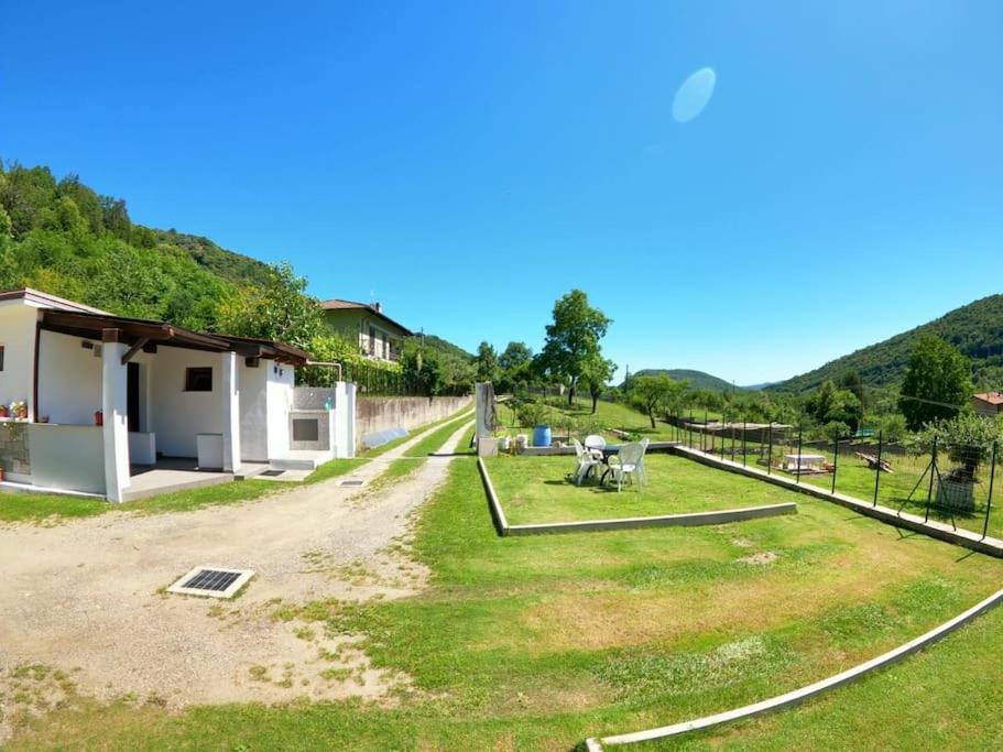 Photo of Buildings in Agrano