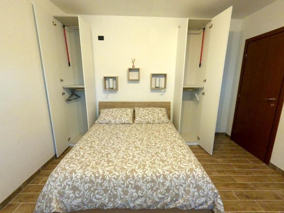 Photo of Bedroom in Agrano