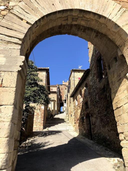Photo of Buildings in Radicondoli