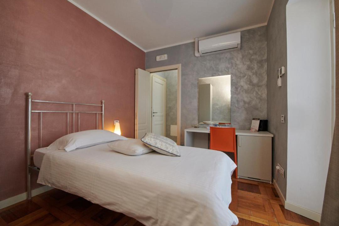 Photo of Bedroom in Fino Mornasco