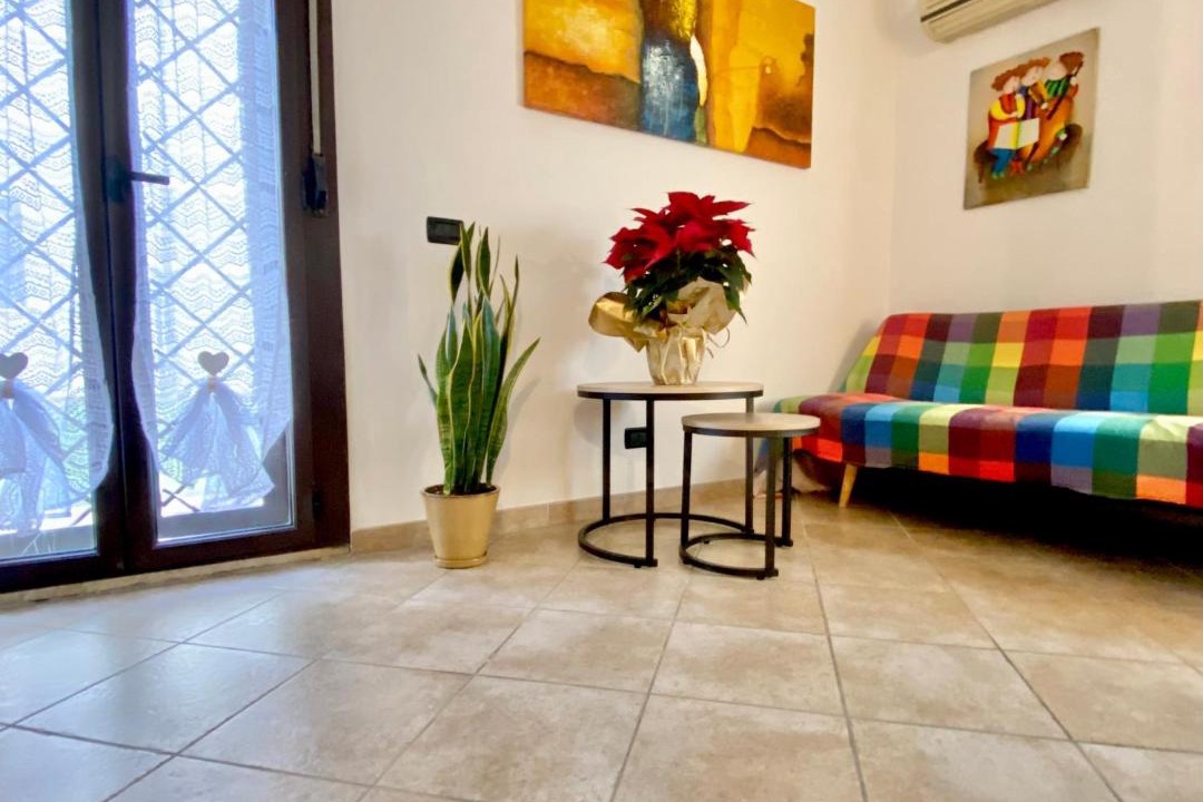 Photo of Livingroom in Ostia Antica