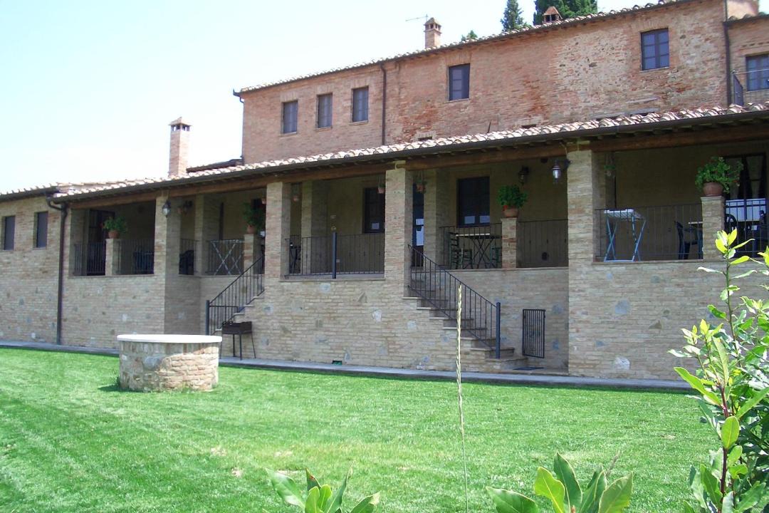 Photo of Buildings in Vergelle