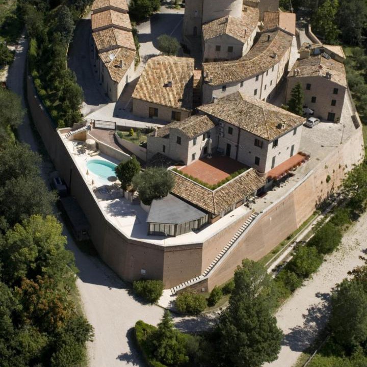 Photo of Buildings in Bargni