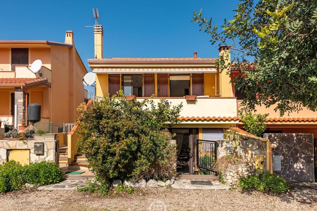 Photo of Buildings in Capo Mannu