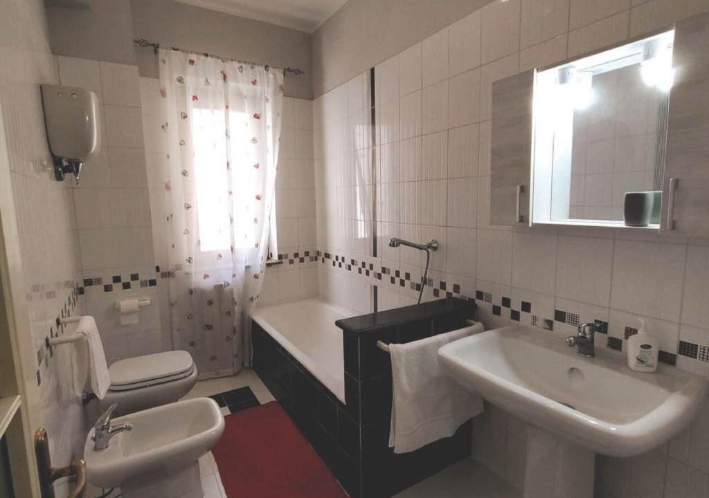 Photo of Bathroom in Vibo Marina