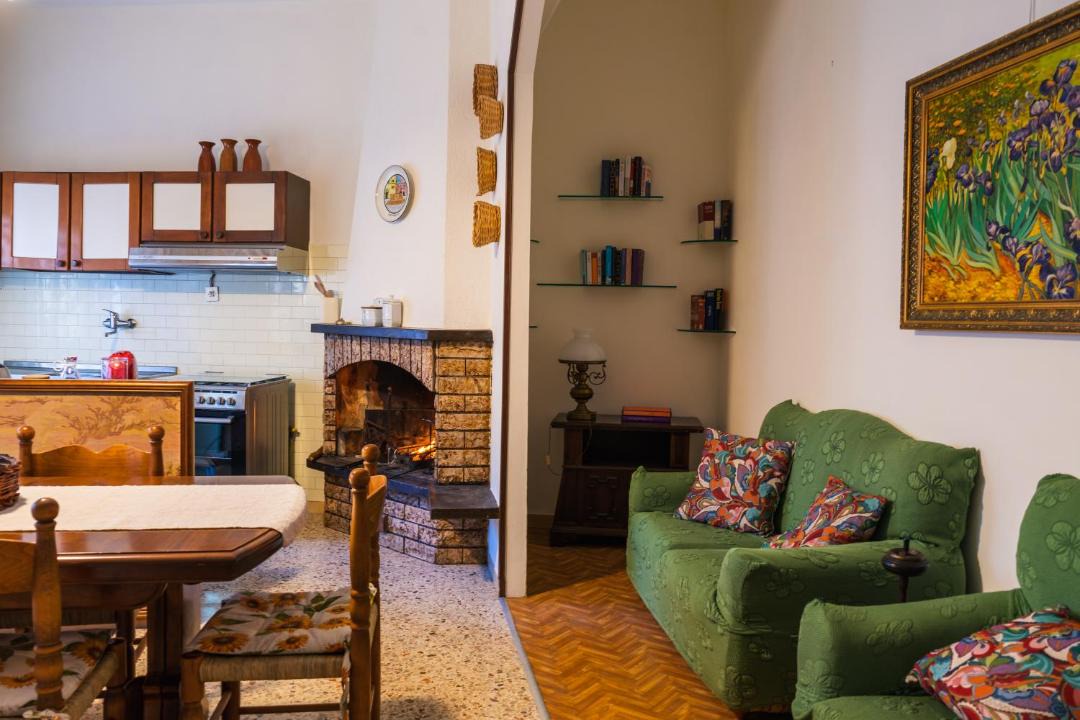 Photo of Livingroom in Guzman