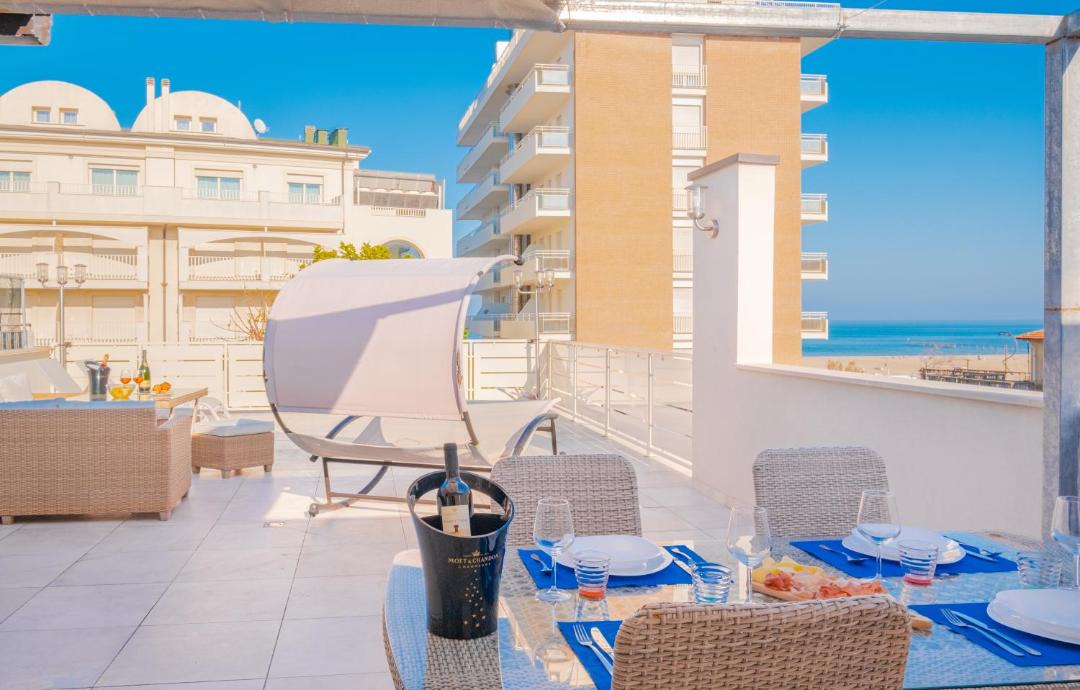 Photo of Patio Balcony in Miramare