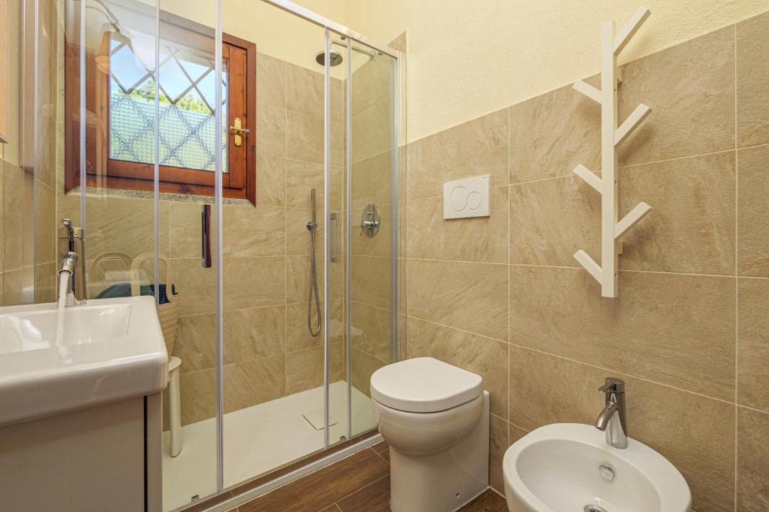 Photo of Bathroom in Tiriddo