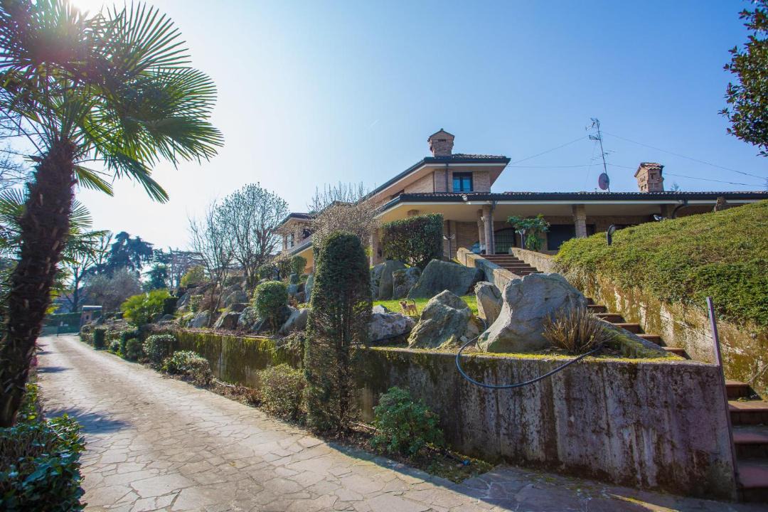 Photo of Buildings in Barlassina