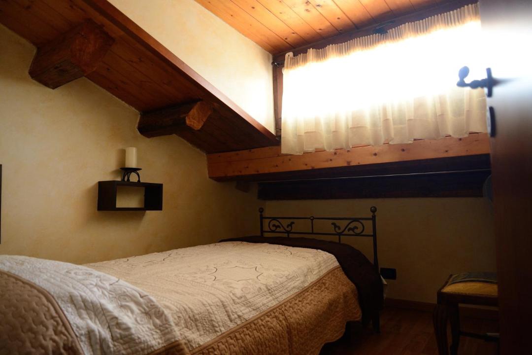 Photo of Bedroom in Montelepre
