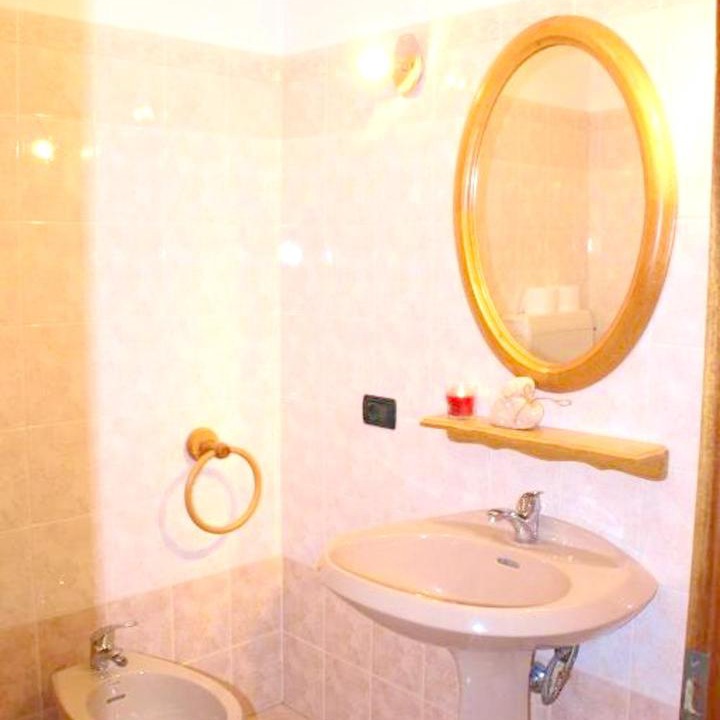 Photo of Bathroom in Prabione