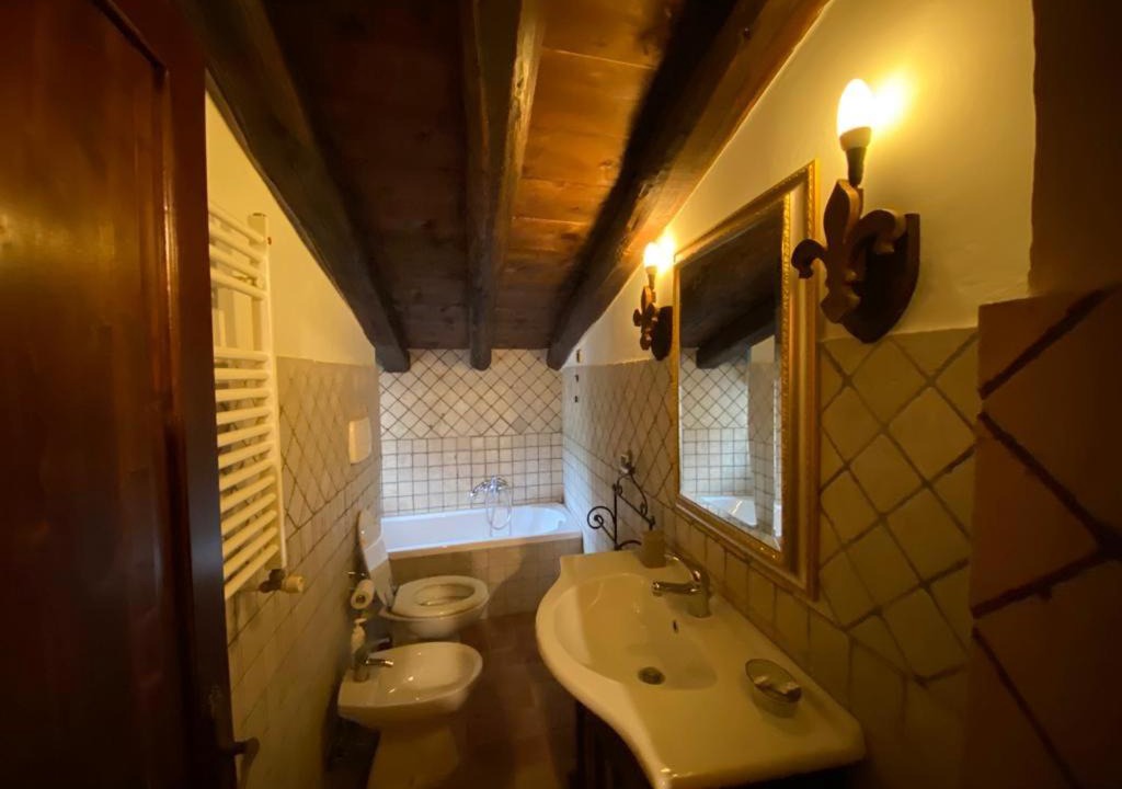 Photo of Bathroom in Baiano
