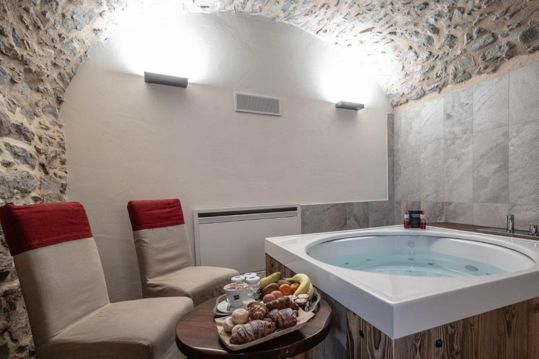 Photo of Bathroom in Jovencan