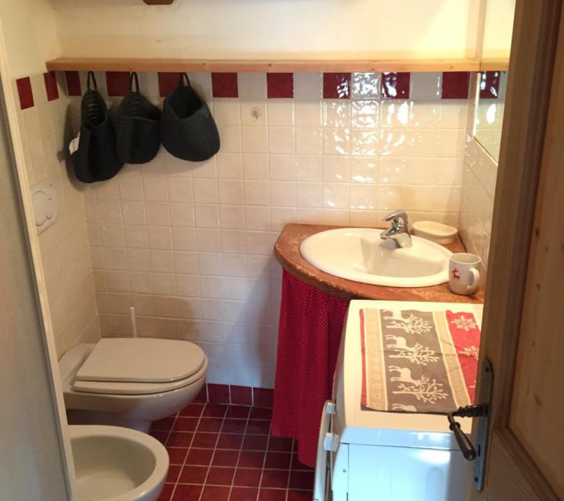 Photo of Bathroom in Lignod