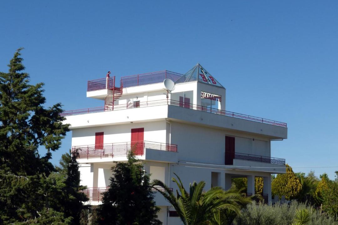 Photo of Buildings in Nissoria