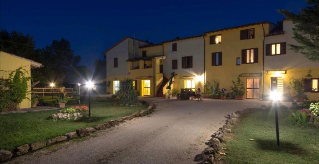 Photo of Buildings in Cantalupo